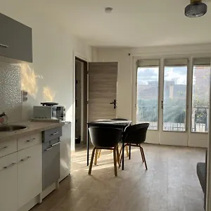 Appartement Proches Cdg Le Bourget Dans Maison Francilienne Typique, Le Blanc-Mesnil